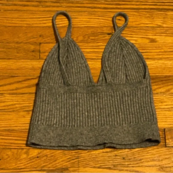 Grey Tank - Picture 2 of 2